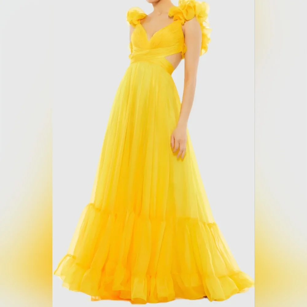 NWOT $598 Mac Duggal Ruffle Tiered Cutout Chiffon Gown Sunshine Yellow Size 2 - Picture 6 of 9
